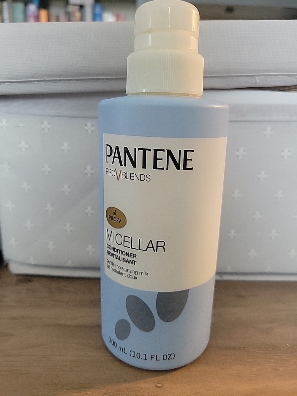 Pantene Pro-V Blends Micellar Conditioner -